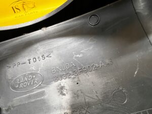 OSŁONA OBUDOWA KOLUMNY KIEROWNICZEJ LAND ROVER DISCOVERY 5 V L462