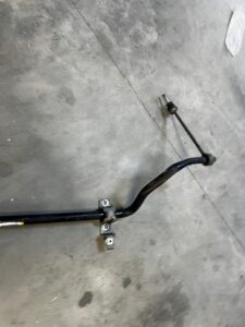 STABILIZATOR PRZÓD PRZEDNI ŁĄCZNIKI MERCEDES GLS X166