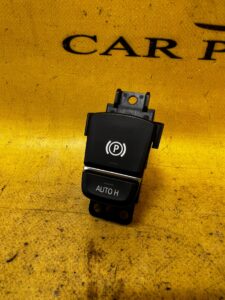 PRZYCISK PRZEŁĄCZNIK HAMULCA RĘCZNEGO BMW 5 G30