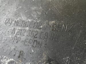 OSŁONA WAHACZA TYŁ LEWY MERCEDES CLS W218