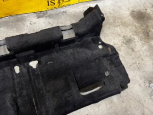 MATA DYWAN WYKŁADZINA PODŁOGI ŚRODKOWA ŚRODEK 2 RZĄD RENAULT ESPACE VI