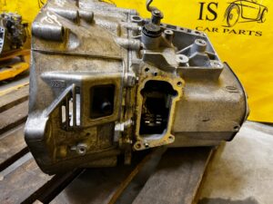 SKRZYNIA BIEGÓW MANUALNA 20EA52 PEUGEOT 308 II T9 1.2 THP