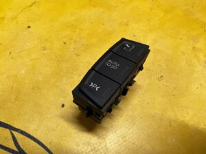 PANEL PRZEŁĄCZNIK PARKTRONIC PDC MASAŻU FOTELI ŚWIATEŁ PEUGEOT 508 I