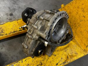 ROZDZIELACZ REDUKTOR SKRZYNI BIEGÓW FORD EXPLORER MK6 3.3 V6 FHEF HYBRID