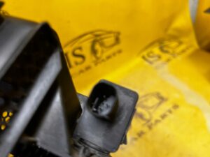 OSŁONA WLOT DOLOT ŁAPACZ POWIETRZA CZUJNIK ZAPACHU AUC BMW 5 G30