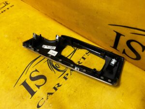 DEKOR RAMKA OSŁONA DESKI KONSOLI KOKPITU DREWNO BMW 7 F01 EU