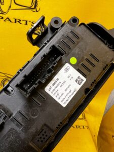 PANEL STEROWANIA KLIMATYZACJI NAWIEWU FORD KUGA MK3