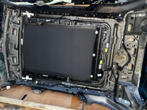 DACH SZYBA SOLAR SZYBERDACH PANORAMA RANGE ROVER VELAR L560 2017R