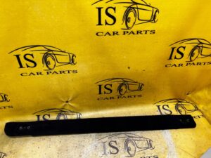 LISTWA BAGAŻNIKA PRAWA PORSCHE CAYENNE II 7P5