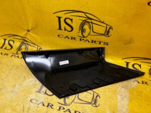 NAKŁADKA SŁUPKA LEWY TYŁ LR RANGE ROVER EVOQUE II L551