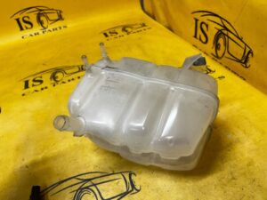 ZBIORNIK ZBIORNICZEK WYRÓWNAWCZY FORD BRONCO 21-