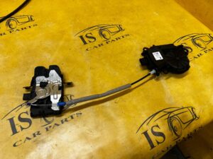 ZAMEK DOCIĄG KLAPY TYŁ BAGAŻNIKA LAND ROVER DISCOVERY SPORT V L550 LIFT