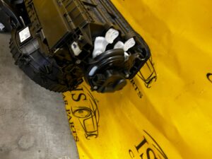 KOMPLETNA NAGRZEWNICA DMUCHAWA KLIMATYZACJI FORD KUGA MK3 LIFT EU