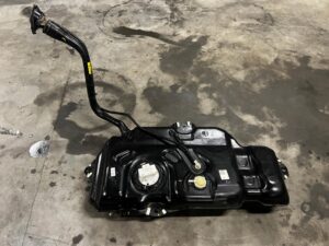 ZBIORNIK BAK PALIWA POMPA PALIWOWA DACIA SANDERO III 2023R