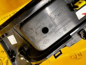 RAMKA OSŁONA DEKOR TUNELU ŚRODKOWEGO RENAULT MEGANE IV EU