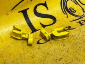 KOŁEK MOCOWANIE DESKI KONSOLI LEXUS RX 450H III 3 AL10