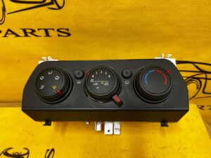 PANEL STEROWANIA NAWIEWU KLIMATYZACJI DACIA SANDERO III