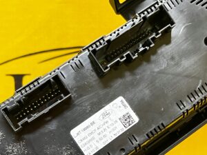 PANEL KLIMATYZACJI PRZEŁĄCZNIK FORD KUGA MK3