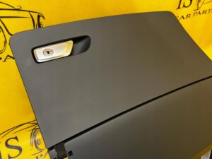 SCHOWEK DESKI PASAŻERA AUDI TT 8S 8S0 EUROPA