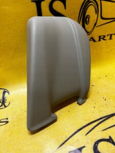 OSŁONA PASA TYLNEGO PRAWA RANGE ROVER VOGUE L405