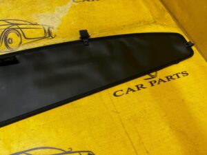 ROLETA ROLETKA SZYBY BAGAŻNIKA TYŁ RANGE ROVER VELAR L560