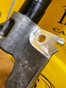 AMORTYZATOR PNEUMATYCZNY PRZÓD LEWY LAND ROVER DEFENDER II L663