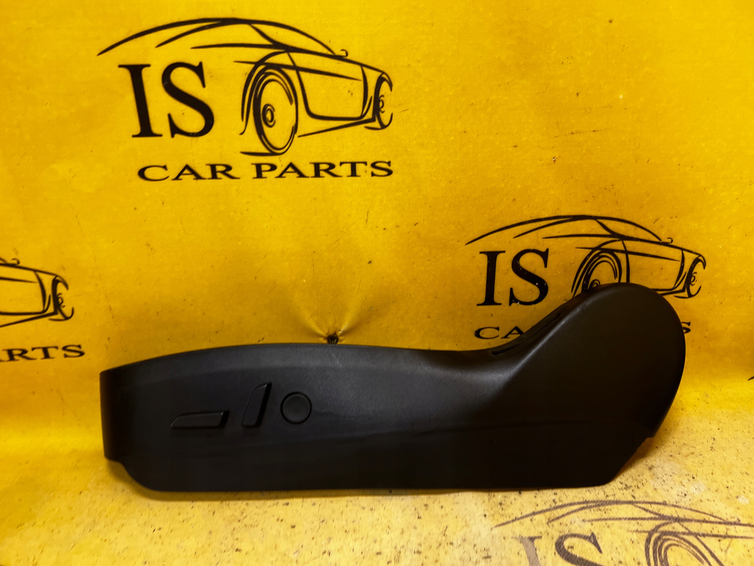 OSŁONA PANEL STEROWANIA FOTELA PRZÓD LEWY TESLA MODEL 3 PRZEDLIFT