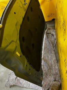 MASKA POKRYWA SILNIKA FORD BRONCO 21- AZURE GREY PEARL