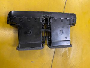 ŚRODKOWA KRATKA NAWIEWU KRATKI JAGUAR XF X260 EURO