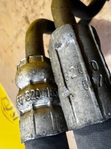 BLOK ZAWOROWY ZAWORÓW ZAWIESZENIA MERCEDES GL X166