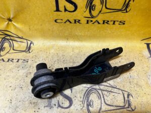 WAHACZ TYŁ TYLNY LEWY LAND ROVER DISCOVERY V L550