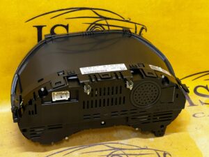 LICZNIK ZEGARY WYŚWIETLACZ INFINITI Q30 2.2 CDI