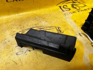 OSŁONA PIANKA ODPŁYWU SZYBERDACHU PORSCHE CAYENNE II 7P5 LIFT 92A