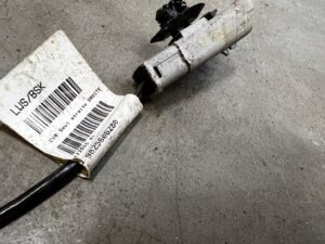 NOGA ZWROTNICA AMORTYZATOR PRZÓD PRAWY PEUGEOT 3008 II 5008 II 1.2 THP