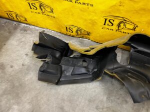 OSŁONA WYGŁUSZENIE WYKŁADZINA ŚCIANY GRODZIOWEJ CHEVROLET CORVETTE C5 97-04