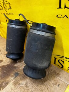 KOMPLET MIECHY TYŁ TYLNY AIRMATIC PRAWY LEWY MERCEDES GL X166