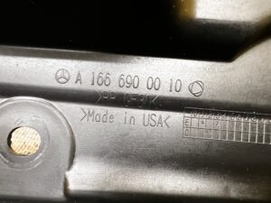 OSŁONA LISTWA PROGU PROGOWA PRÓG LEWY LEWA LED MERCEDES GL X166