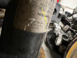 NOGA ZWROTNICA AMORTYZATOR PRZÓD PRAWY PRAWA RENAULT KADJAR 1.3 TCE