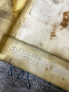 MATA DYWAN WYKŁADZINA PODŁOGI PRZÓD PRAWY MERCEDES CLS W218 SHOOTING BRAKE