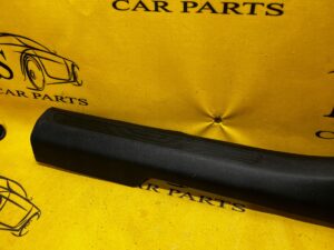 PRAWA PRZÓD LISTWA OSŁONA PROGU RENAULT MEGANE IV