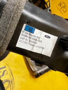 KRATKA NAWIEWU PRZÓD PRAWY PRAWA FORD PUMA MK2 FIESTA MK8