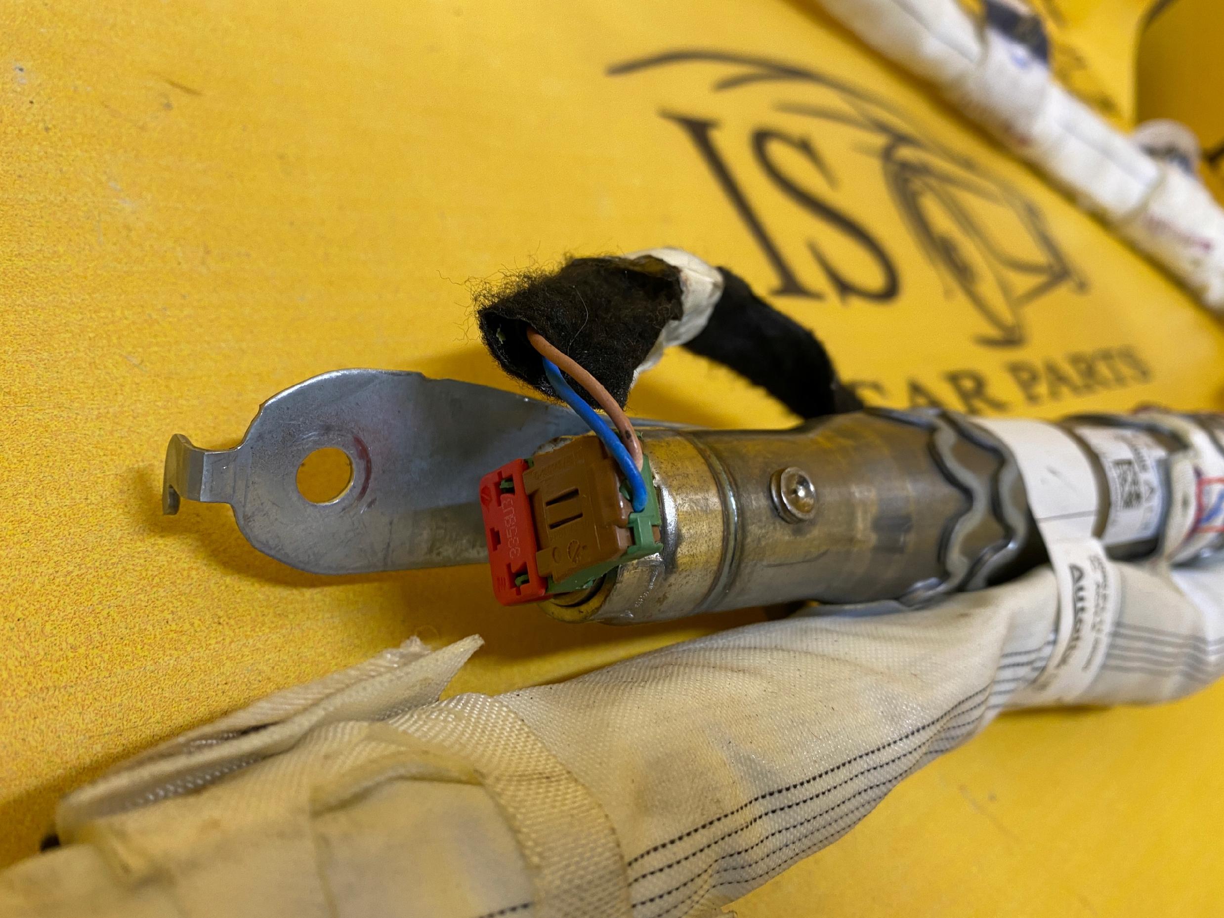 KURTYNA AIRBAG PRAWA RENAULT MEGANE IV HATCHBACK