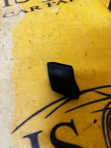 OSŁONA PLASTIK ZAŚLEPKA BMW F40