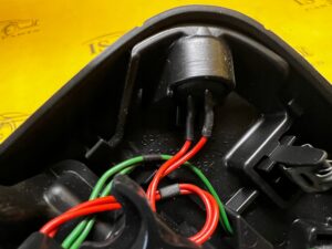 PRZEŁĄCZNIK SENSOR CZUJNIK ALARMU INFINITI Q50