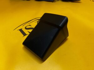 LEWA OSŁONA ZAŚLEPKA SZYNY FOTELA AUDI Q7 4M