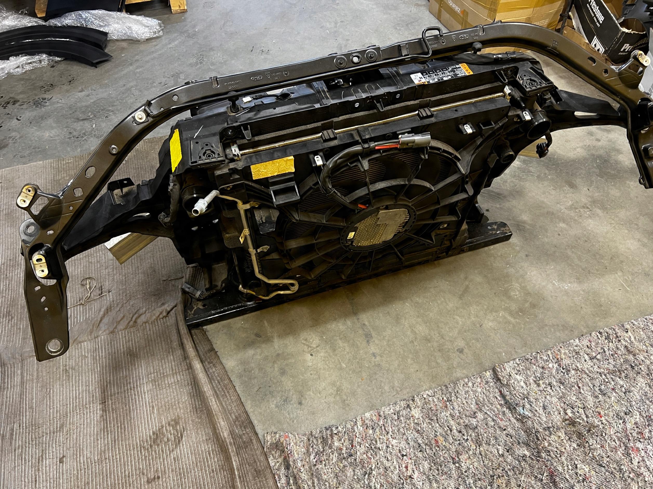 KOMPLETNY PRZÓD MASKA ZDERZAK BŁOTNIK LAMPY CHŁODNICE FORD EXPLORER VI MK6