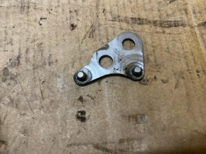 WSPORNIK MOCOWANIE UCHWYT ZAWIESZENIA PRZÓD MERCEDES GL X166