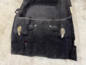 MATA DYWAN WYKŁADZINA PODŁOGI PRZÓD PRAWY JAGUAR E-PACE X540