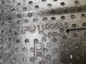 WYGŁUSZENIE WKŁAD STYROPIAN BAGAŻNIKA PRAWY FORD FUSION LIFT USA MONDEO MK5