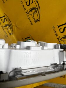 LAMPKA ŚWIATŁO PODSUFITKI CITROEN C4 GRAND PICASSO II